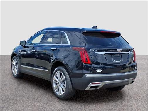 Stellar Black Metallic 2024 Cadillac XT5 Premium Luxury