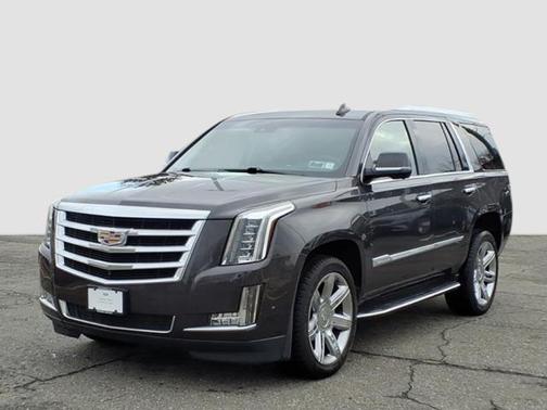 2018 Cadillac Escalade Luxury