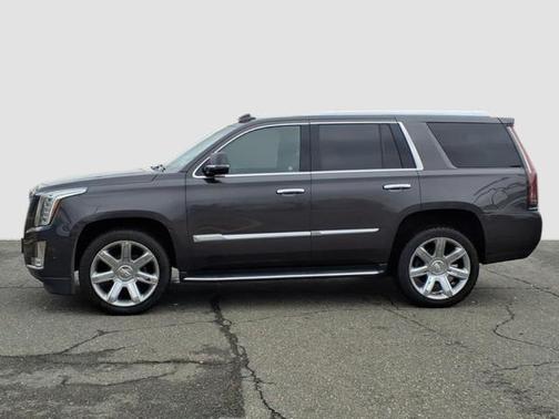 2018 Cadillac Escalade Luxury