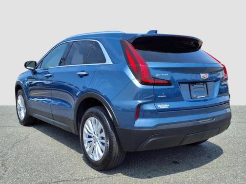 2024 Cadillac XT4 Luxury