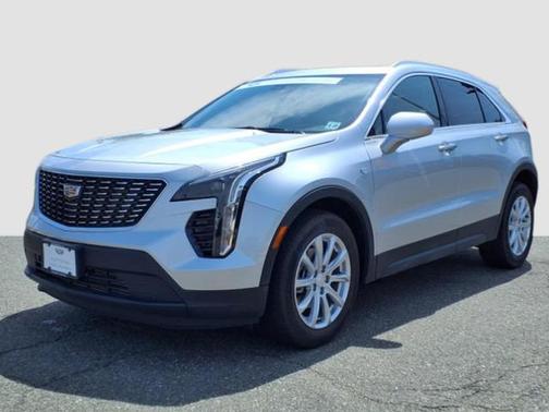 2022 Cadillac XT4 Luxury