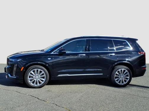 2023 Cadillac XT6 Premium Luxury AWD