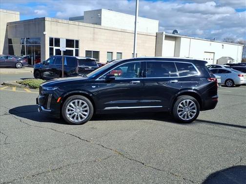 2023 Cadillac XT6 Premium Luxury AWD