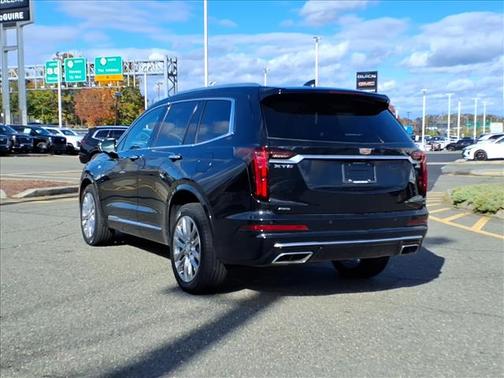 2023 Cadillac XT6 Premium Luxury AWD