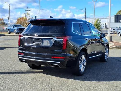 2023 Cadillac XT6 Premium Luxury AWD