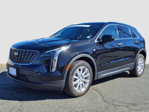 2022 Cadillac XT4 Luxury