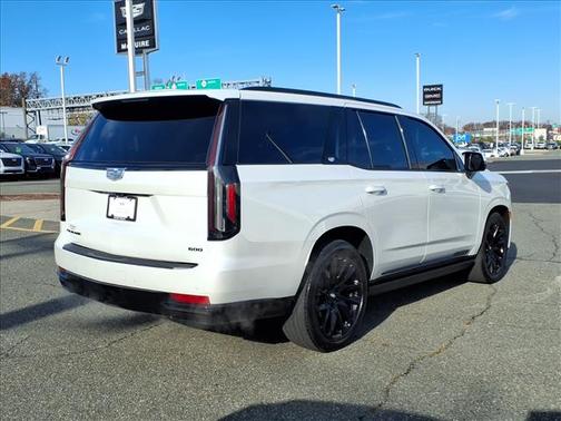 2023 Cadillac Escalade Sport