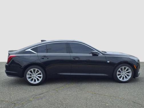 2022 Cadillac CT5 Luxury AWD