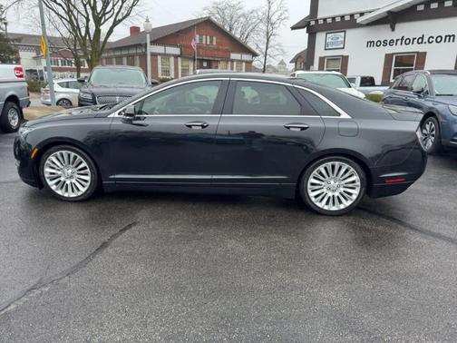 Tuxedo Black 2014 Lincoln MKZ Base