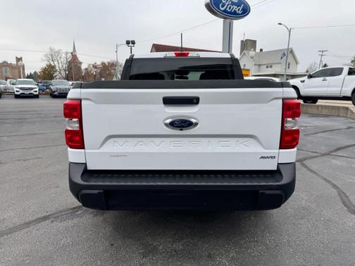 2022 Ford Maverick XL