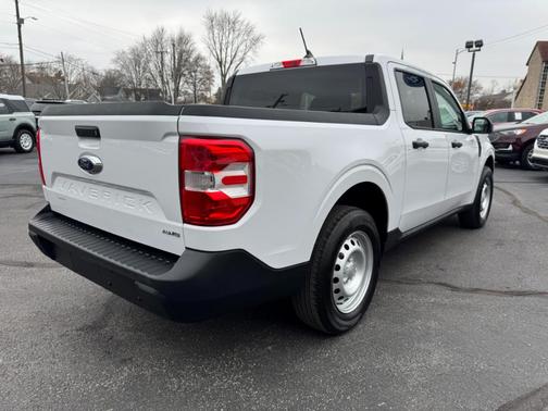 2022 Ford Maverick XL