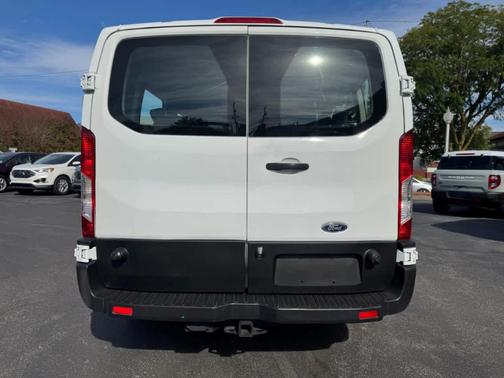 2017 Ford Transit-350 XL