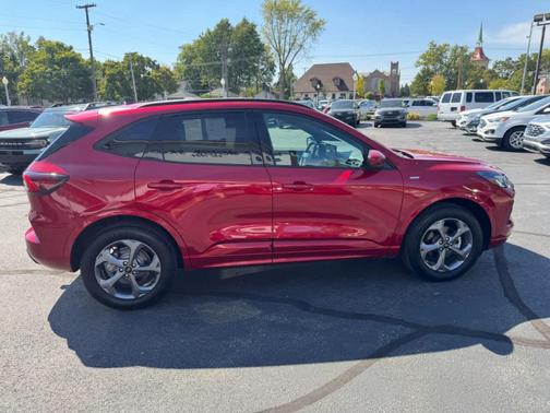2023 Ford Escape ST-Line Select