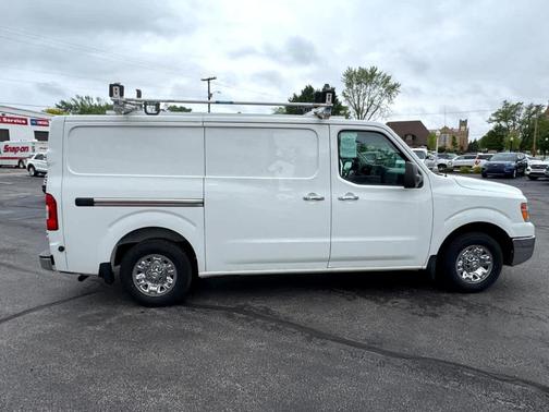 2016 Nissan NV Cargo NV2500 HD SL V6/SL V8