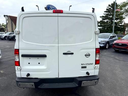 2016 Nissan NV Cargo NV2500 HD SL V6/SL V8