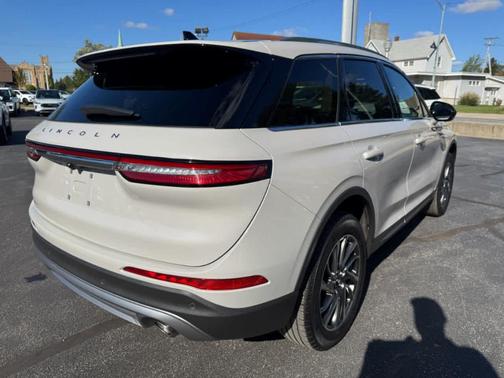 2021 Lincoln Corsair Standard