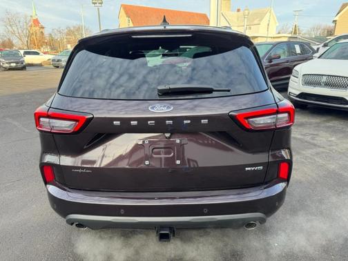 2023 Ford Escape ST-Line Select