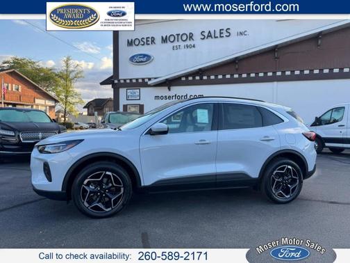 2026 Ford Escape Platinum AWD