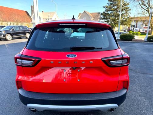 2024 Ford Escape Base