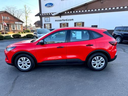 2024 Ford Escape Base