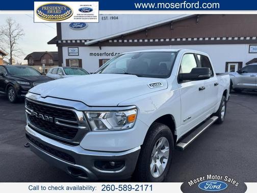 Bright White Clearcoat 2023 RAM 1500 Big Horn
