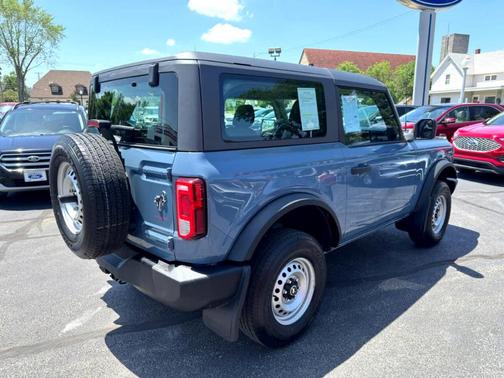 2025 Ford Bronco Base