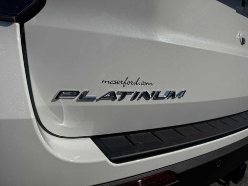 Star White 2026 Ford Explorer Platinum