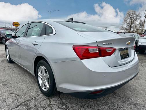 2022 Chevrolet Malibu 1FL