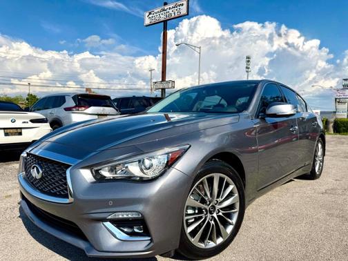 2022 INFINITI Q50 LUXE