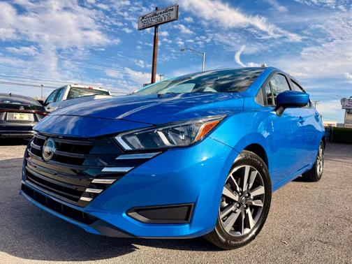 2023 Nissan Versa 1.6 SV