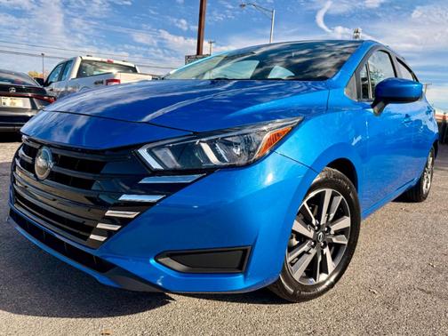 2023 Nissan Versa 1.6 SV