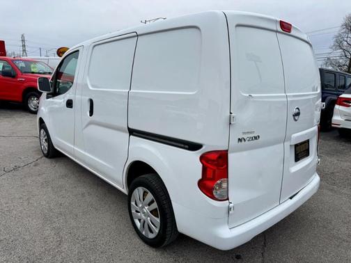 2019 Nissan NV200 SV