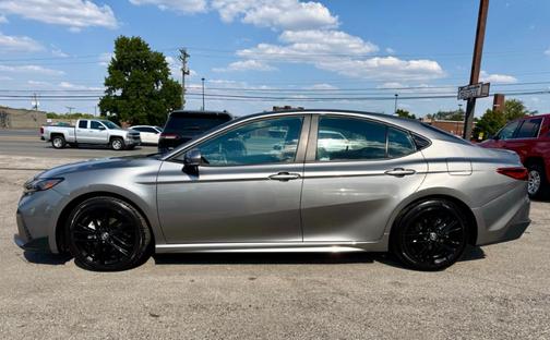 2025 Toyota Camry XLE