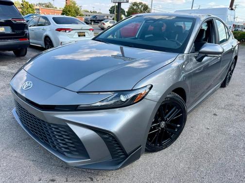 2025 Toyota Camry XLE
