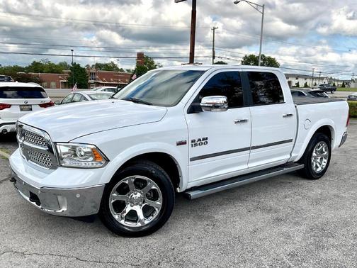 2017 RAM 1500 Laramie