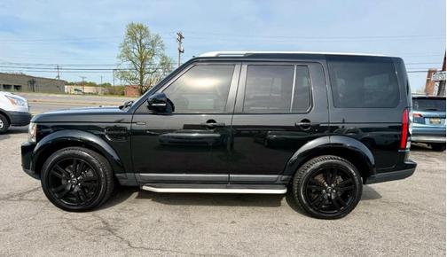 Santorini Black 2016 Land Rover LR4 Base