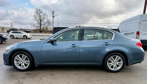 2010 INFINITI G37 Journey
