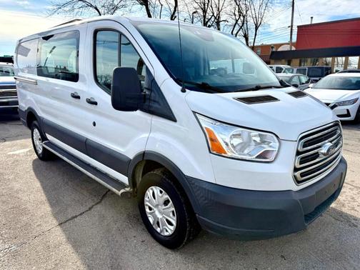 2018 Ford Transit-250 Base