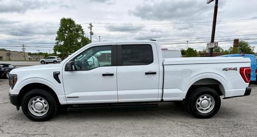 Oxford White 2023 Ford F-150 XL
