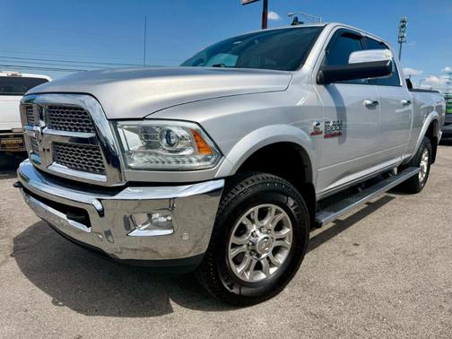 Bright Silver Metallic 2018 RAM 3500 Laramie