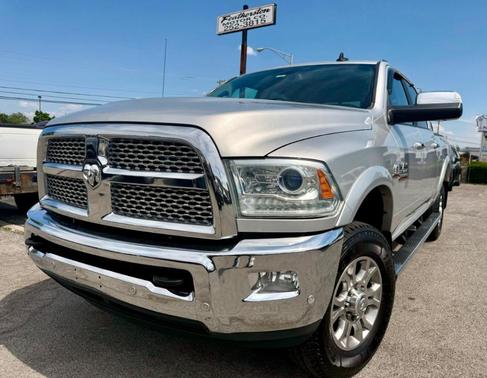 Bright Silver Metallic 2018 RAM 3500 Laramie