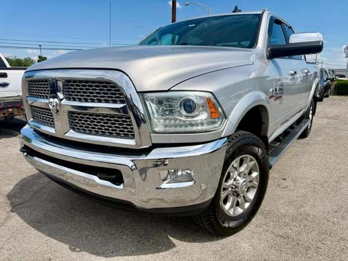 Bright Silver Metallic 2018 RAM 3500 Laramie