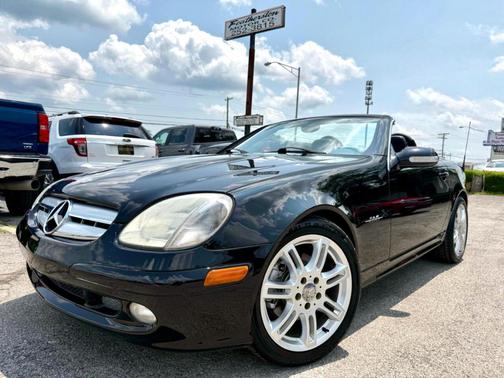 2004 Mercedes-Benz SLK-Class Base