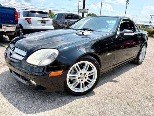 2004 Mercedes-Benz SLK-Class Base