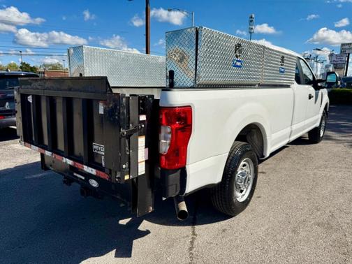 2022 Ford F-250 XL