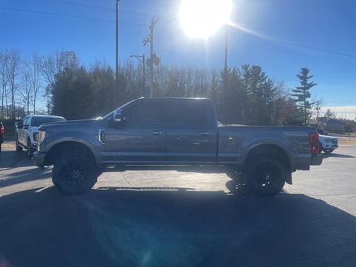 2022 Ford F-350 Platinum