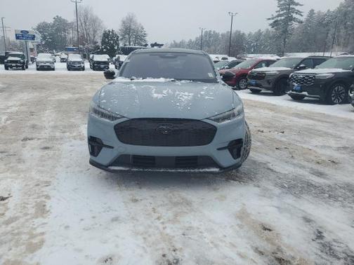 2025 Ford Mustang Mach-E GT