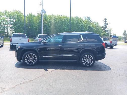 2020 GMC Acadia Denali