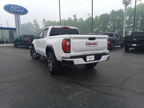 2023 GMC Canyon Base