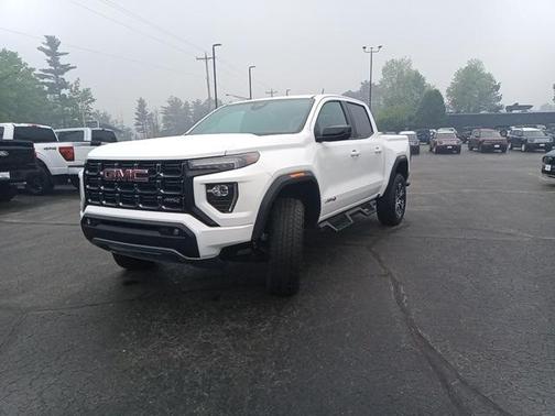 2023 GMC Canyon Base